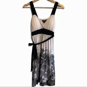 NWT Majora  black white floral dress tie waist